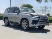 Lexus LX600 