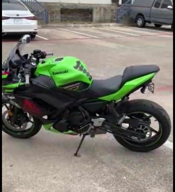 2020 kawasaki ninja 650 ABS whatsapp +971588909485