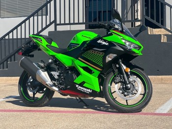 2020 Kawasaki Ninja 400 KRT ABS