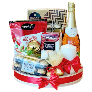 Shop Christmas Box Gift Hamper Delivery across UAE - Mange Tout