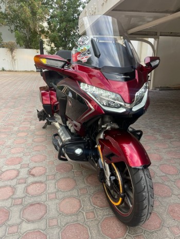 2020 honda goldwing 1800  ABS whatsapp +971588909485