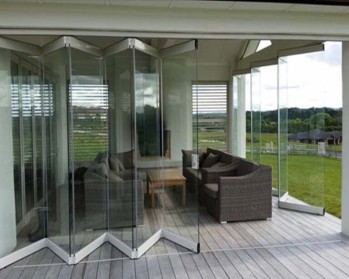 Get Folding doors Dubai