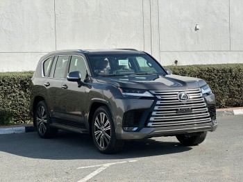 2023 Lexus LX600 