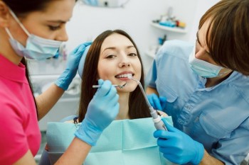 Best Dental Clinic Near Me in Dubai