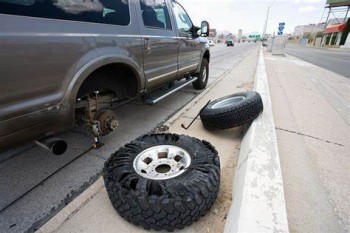 TYRE CHANGE SERVICE