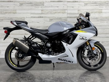 2020 Suzuki gsx r750cc