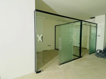 aluminium and glass companies in sharjah