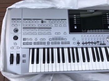 Yamaha Genos,Yamaha Tyros5,Yamaha PSR S950,900,Korg PA4X?WHATSAPPCHAT:+1(780)-299-9797