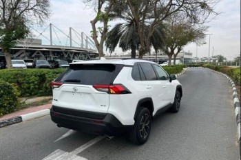 2021 RAV4 Toyota 4CYLINDER