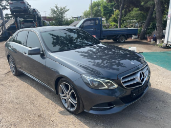 Mercedes-Benz E250