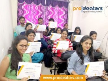 Proideators-Digital-Marketing-Course-Training-Institute-Certificate-Distribution-152-300x225