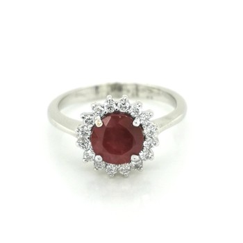 Ruby And Diamond Ring In 18k Yellow Gold. – Emiratesdiamonds