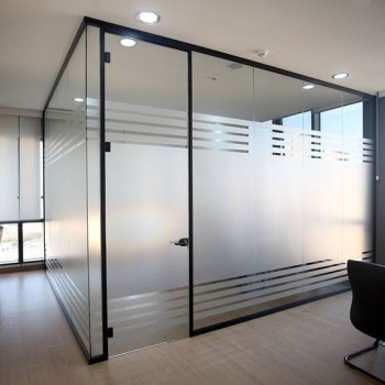 OFFICE GLASS PARTITION PROVIDER IN DUBAI : 055-7274240