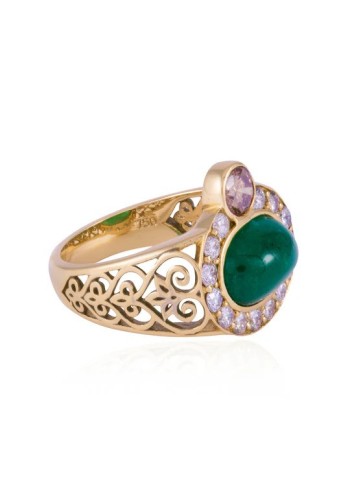 Top-notch Emerald Handmade Custom Jewellery by Donna Hourani