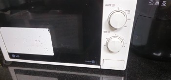 microwave oven for sale in good condition only Dhs 100 (Negotiable)