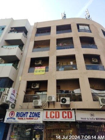 Studio Flats with Attractive Rent for residential or commercial in Deira Frij Murar Dubai