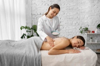 Restore Balance with Sandhi's Best Ayurvedic Marma Massage in Dubai 