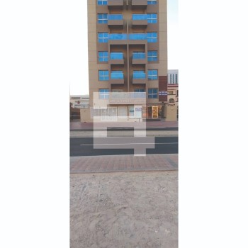 Studio Flats with Attractive Rent for Residential or Commercial in Deira Naif