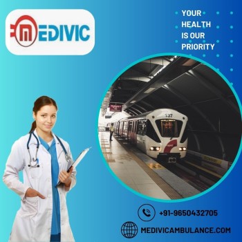 Use Trusted Medivic Train Ambulance Services in Ranchi with Life-Saving ICU Setup