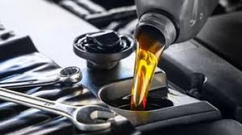 Base Oil Manufacturer in Dubai - Keenlube 