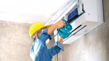 Air cond repair near me in Jumeirah Park 056 378 7002