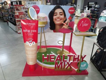 High-Quality Pop Up Display Stands in Dubai | Infinite Creations