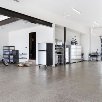 Garage Flooring Dubai - Epoxy & PVC Flooring Experts