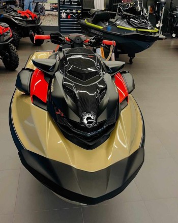 2025 SEA-DOO RXP-X 325 TECH PACKAGE jetski (MATERNAL SPORT)