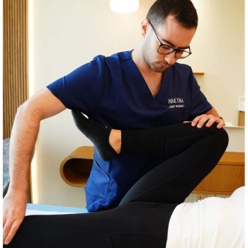 Knee-Joint-Pain-with-Expert-Physiotherapy-in-Dubai