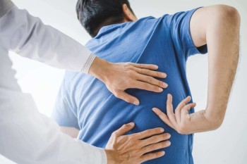 “Expert Orthopedic Surgeon in Abu Dhabi – Dr. Pradeep Bala (Shoulder, Elbow & Hand Specialist)”