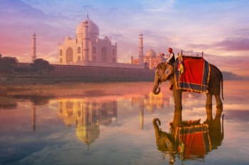 Golden Triangle: Delhi, Agra, Jaipur – Your India Odyssey.