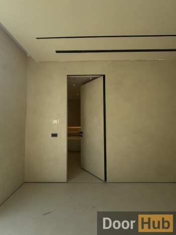 flush-painted-interior-door-black-frame-detail.jpg