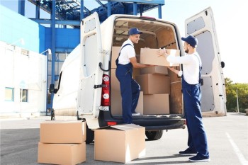 Moving Services in UAE