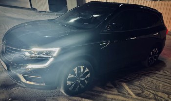 Renault Koleos 2023 – Mid Option • Black • 43,000 km • Like New