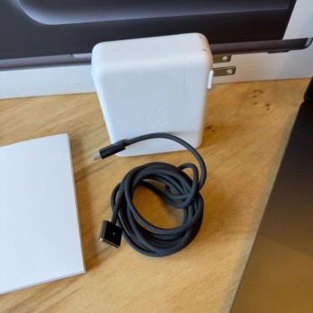 macbook 2