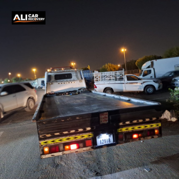 ali car recovery & towing services in dubai (4)